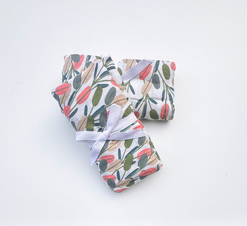 FLORA SWADDLE SAGE